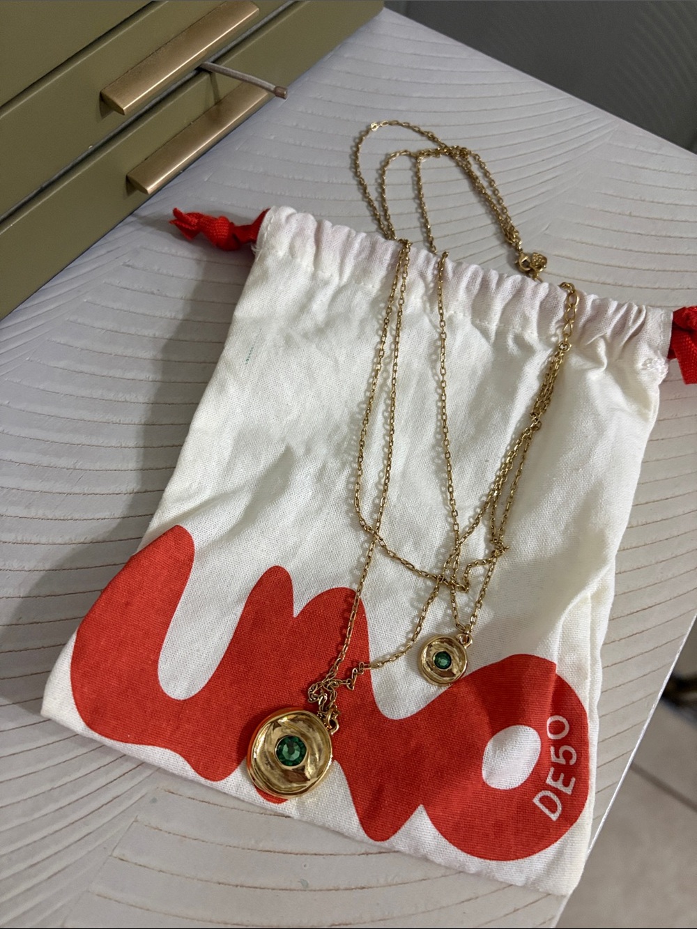 UNO de 50 Multistrand chain necklace with an eye (18k Gold) - Picture 2 of 4